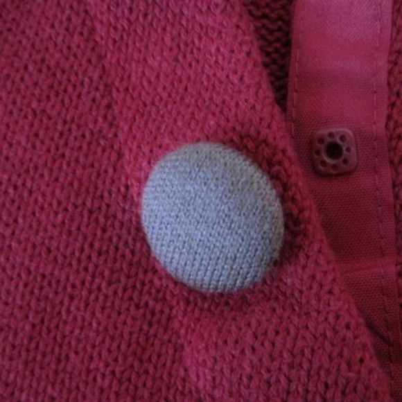 Gagou Tagou Infant Hooded Knit Cape - Picture 6 of 10